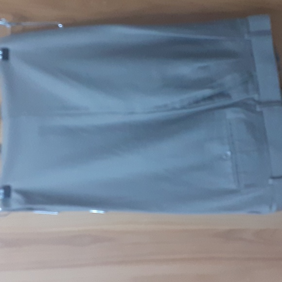 A pair of dress slacks 100 percent wool made by emanuel size 34 - Picture 5 of 5